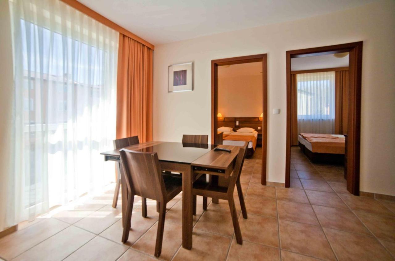 Amelia Apartamenty - Sala Zabaw, 2 Sypialnie, Garaz Podziemny Władysławowo Exterior foto